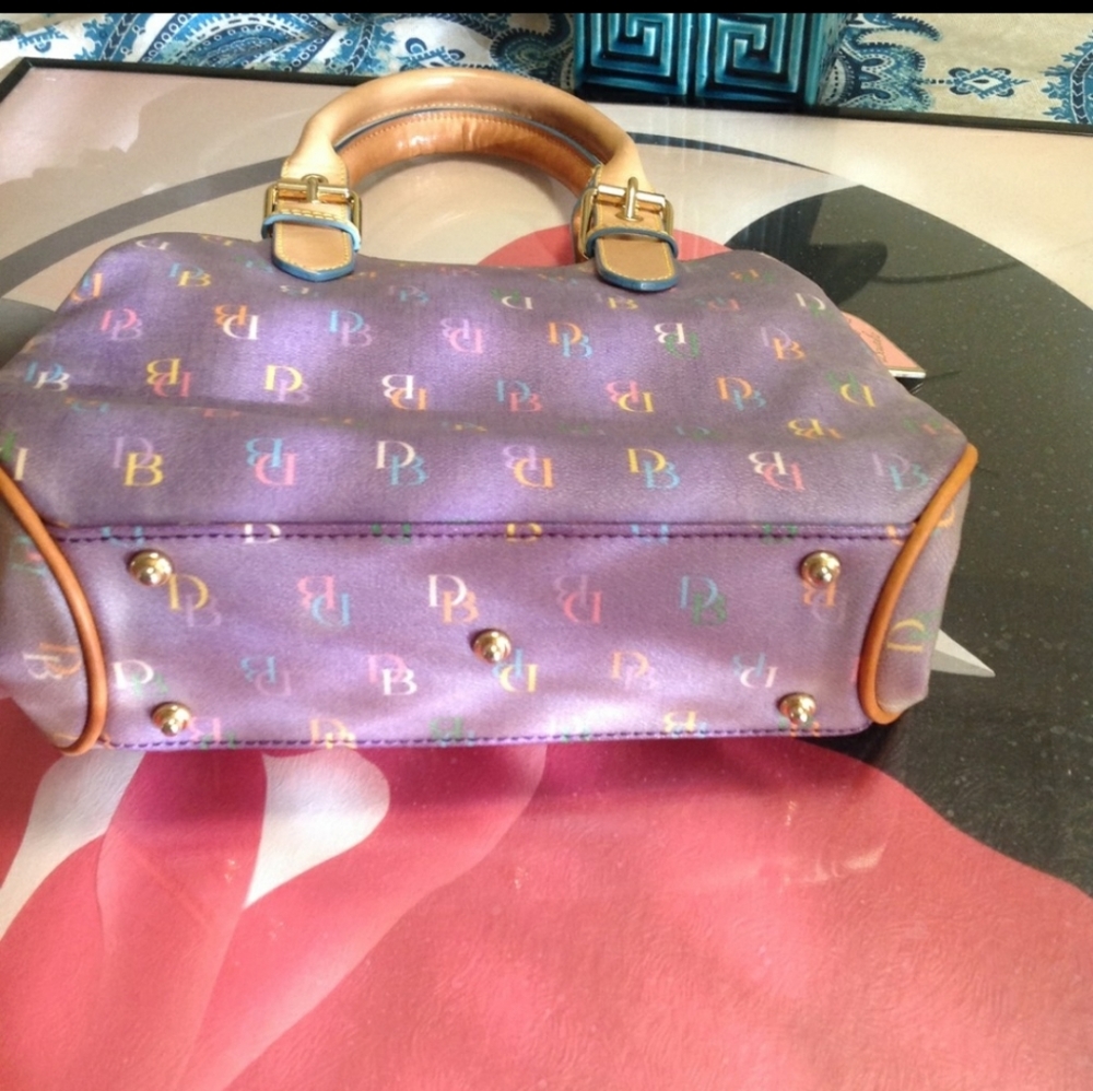 DOONEY & BOURKE - Picture 2 of 7